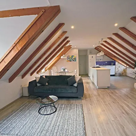 Apartment Loft Cindro *