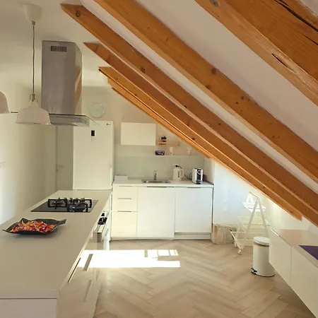 Loft Cindro * Σπλιτ